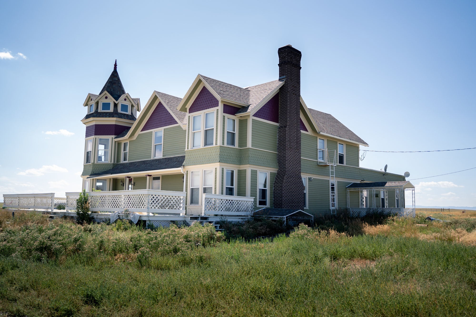 Professional Painters in Wyoming and Surrounding Areas